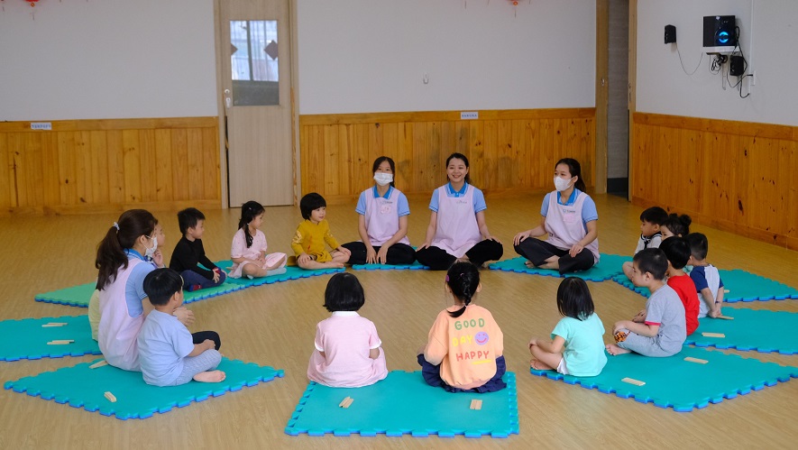 Thi nghiem nui lua phun trao cho tre mam non 5